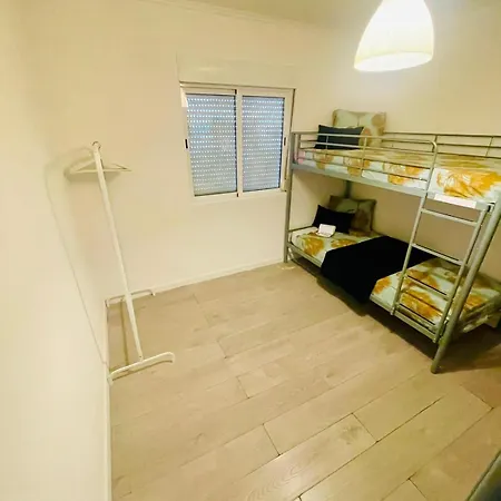 Viintage T4 Apartament